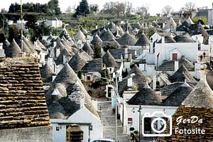 Foto Blick auf die Häuser von Trullo